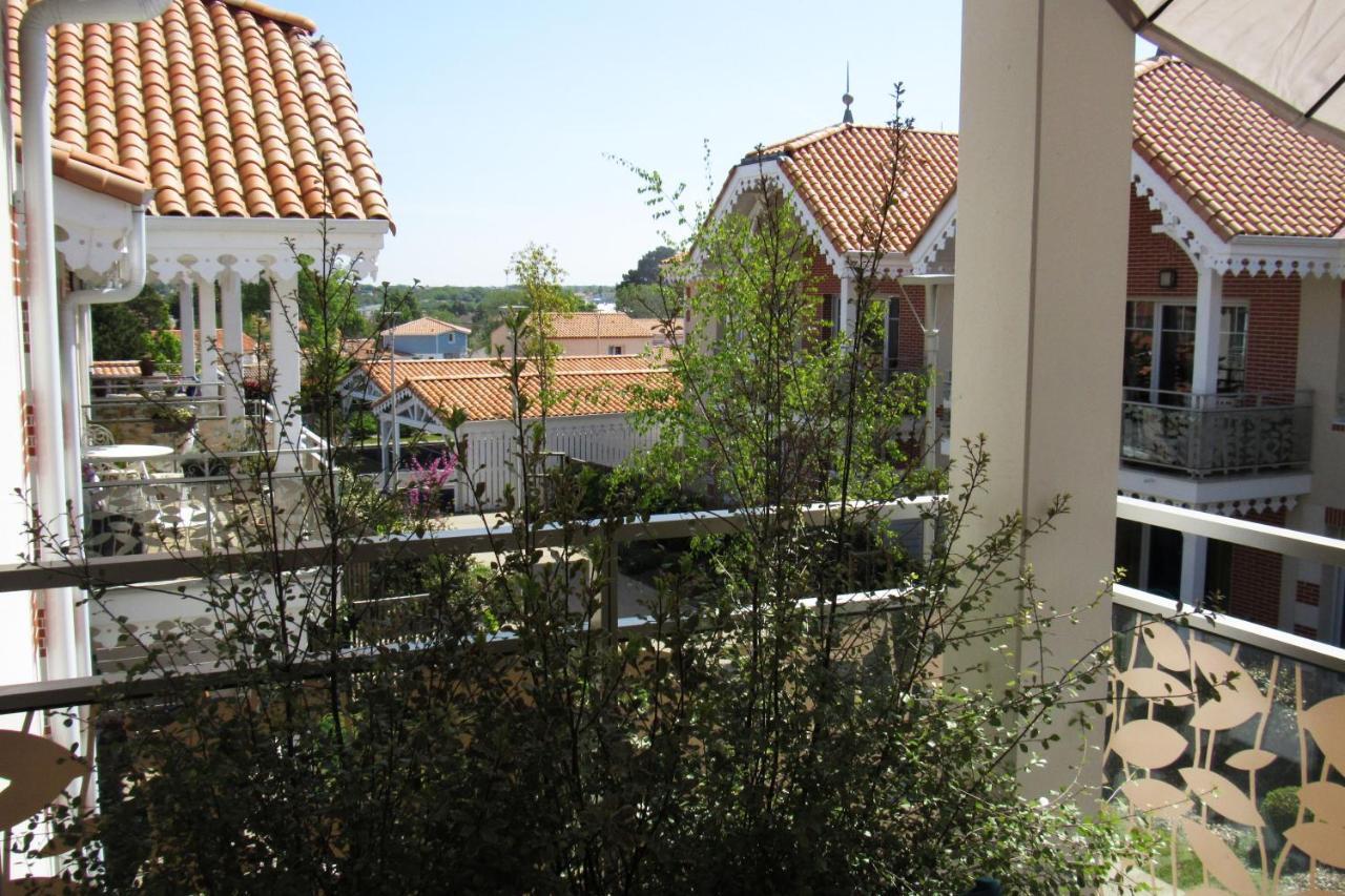 Appartement 42M² - 1 Chambre 2 Personnes A Pornic Exteriör bild